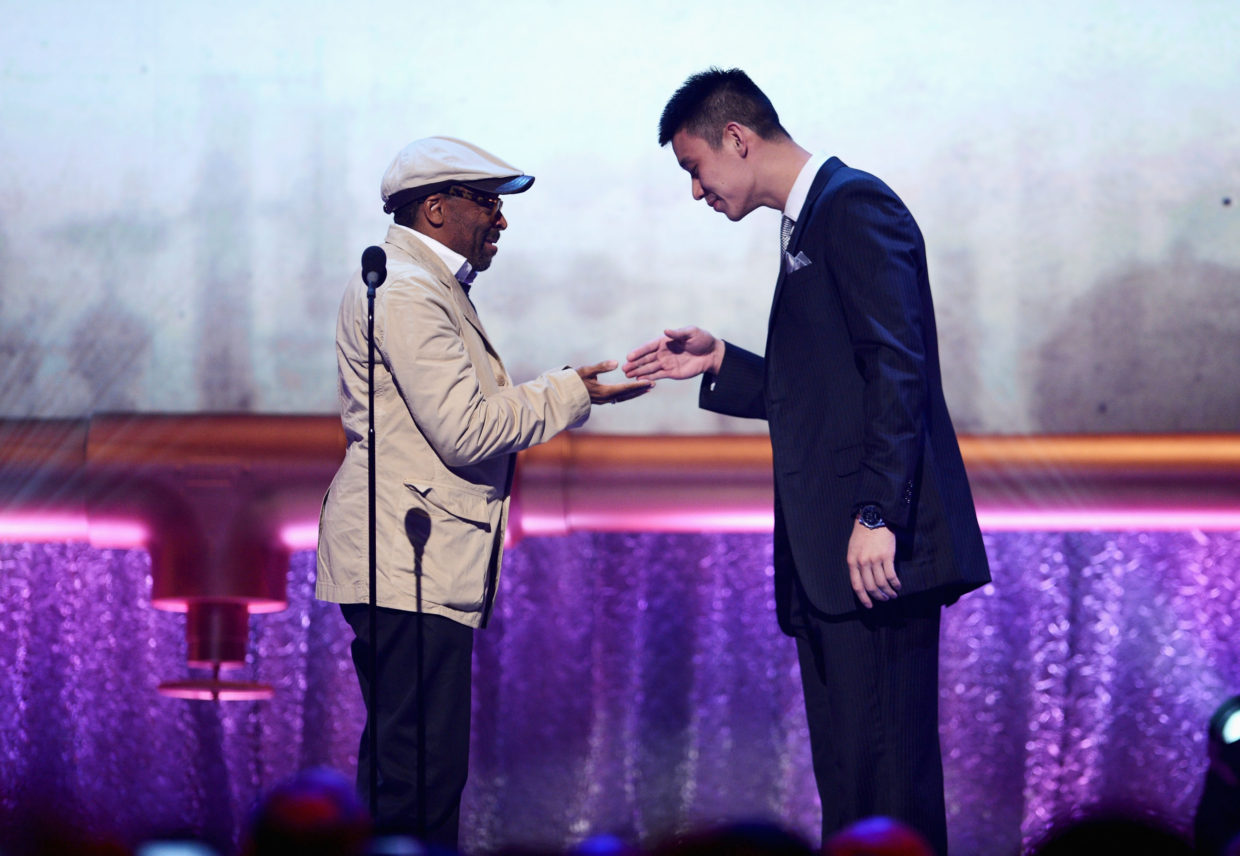 Spike Lee presents to Basketballer Jeremy #LinSanity Lin at the 16th Annual Webby Awards